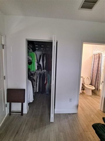 1635 W 15th Street, Riviera Beach, FL 33404