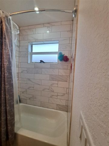 1635 W 15th Street, Riviera Beach, FL 33404