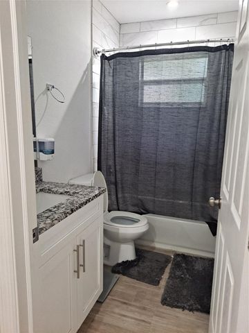 1635 W 15th Street, Riviera Beach, FL 33404