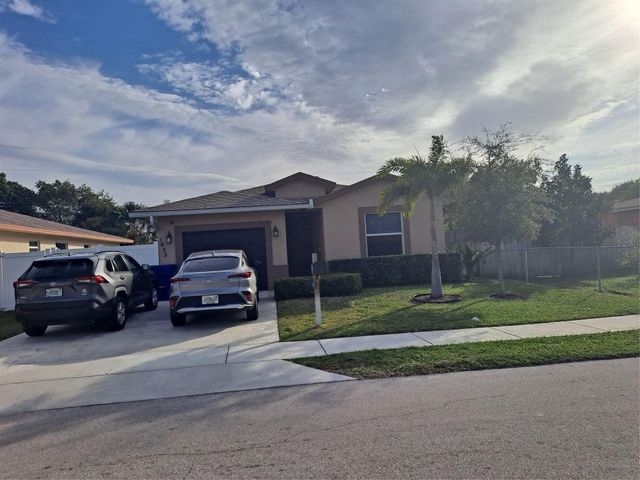 1635 W 15th Street, Riviera Beach, FL 33404