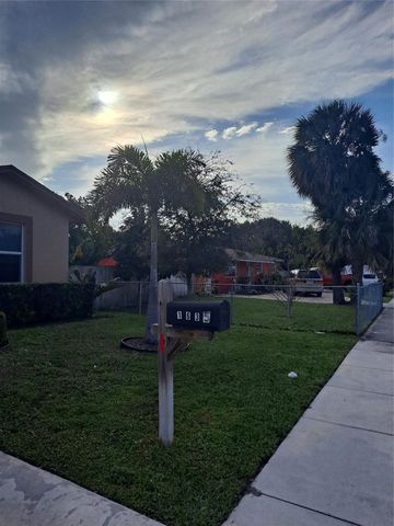 1635 W 15th Street, Riviera Beach, FL 33404