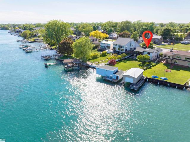 2970 Military Street, Port Huron, MI 48060