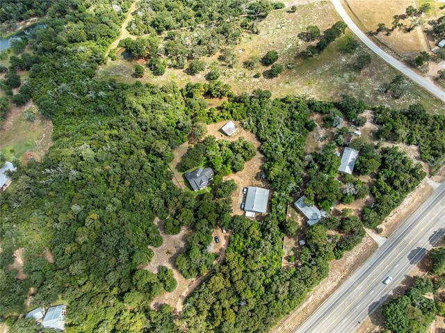 7278 Highway 36 N, Bellville, TX 77418