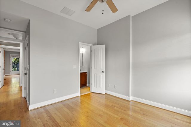 3215 FLEET ST, Baltimore, MD 21224