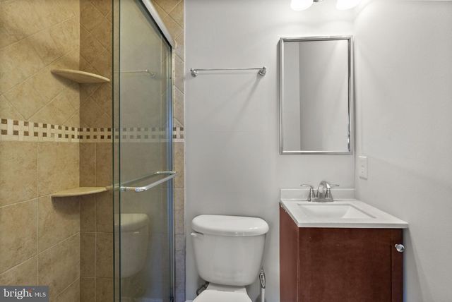 3215 FLEET ST, Baltimore, MD 21224