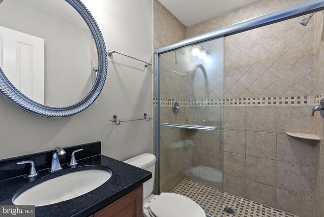 3215 FLEET ST, Baltimore, MD 21224