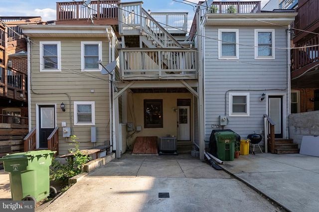 3215 FLEET ST, Baltimore, MD 21224