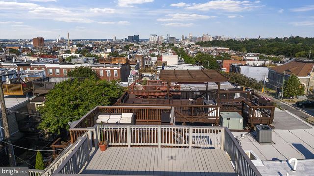 3215 FLEET ST, Baltimore, MD 21224