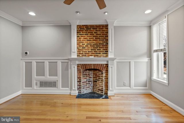 3215 FLEET ST, Baltimore, MD 21224