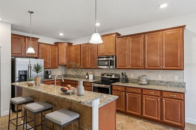 3859 SANIBEL STREET, Clermont, FL 34711