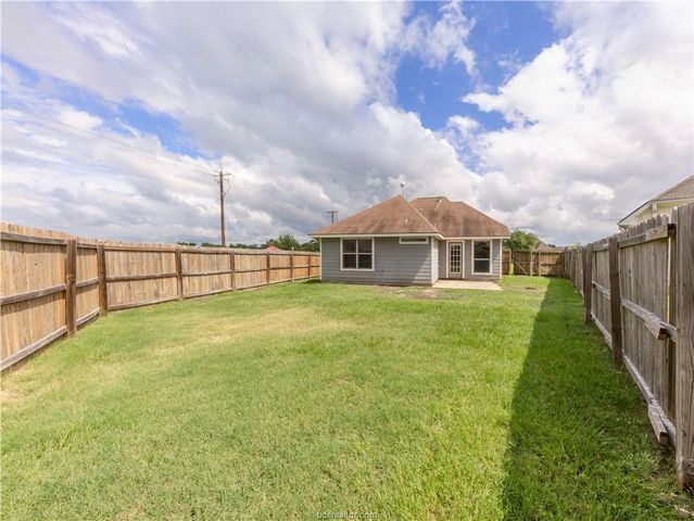 2031 Positano Loop, Bryan, TX 77808