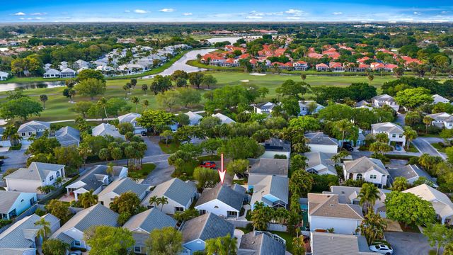 58 Admirals Court, Palm Beach Gardens, FL 33418