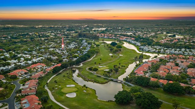 58 Admirals Court, Palm Beach Gardens, FL 33418