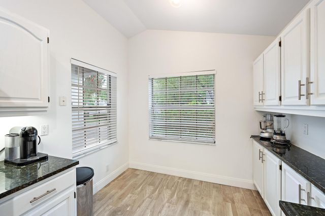 58 Admirals Court, Palm Beach Gardens, FL 33418