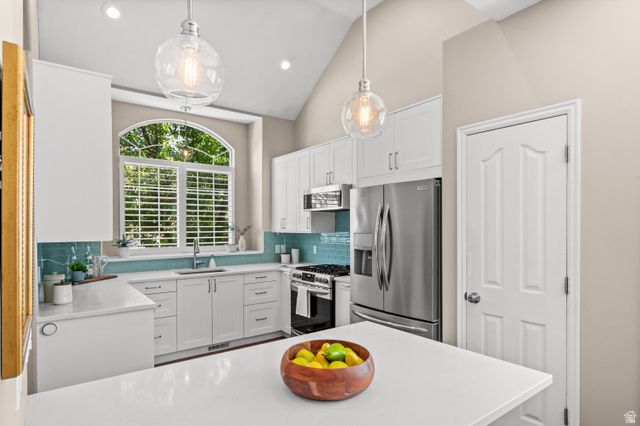 1154 E AVIARY PL, Millcreek, UT 84117