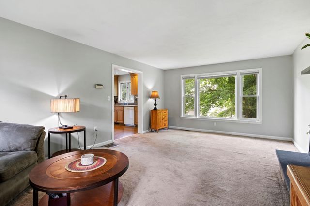 6 Dacotah Street, Hampton, NH 03842
