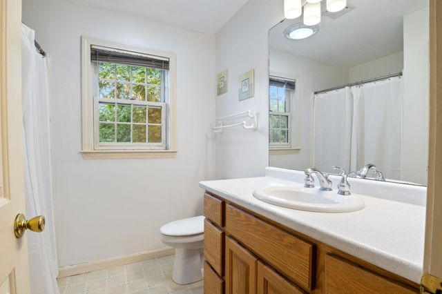 6 Dacotah Street, Hampton, NH 03842
