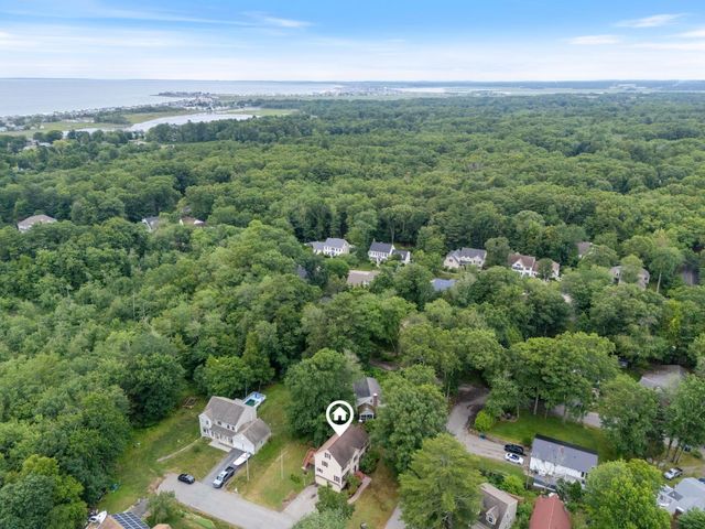 6 Dacotah Street, Hampton, NH 03842