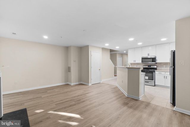 111 CAVENROCK CT, Frederick, MD 21702