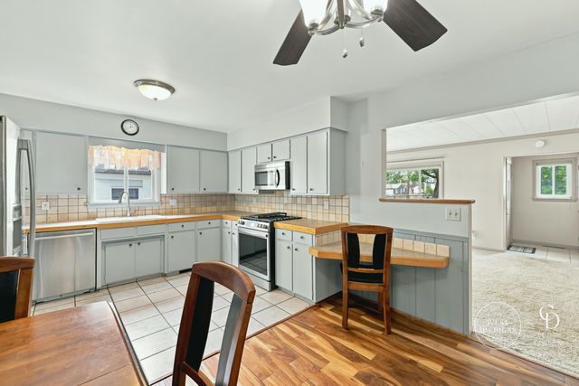 580 West Street, Muskegon Twp, MI 49442