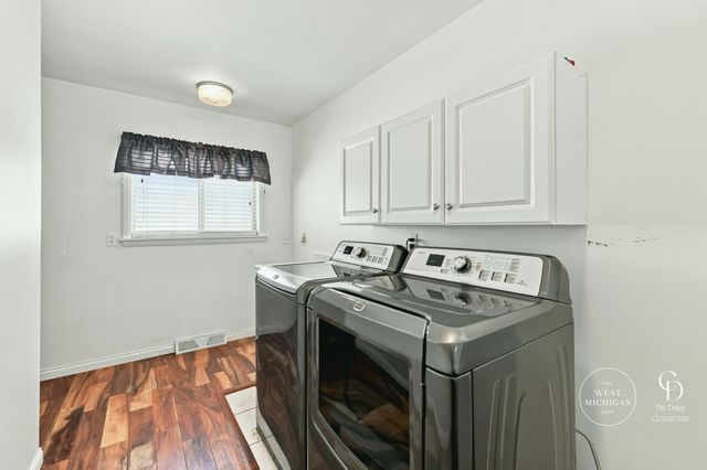 580 West Street, Muskegon Twp, MI 49442