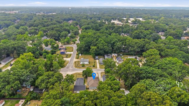 580 West Street, Muskegon Twp, MI 49442