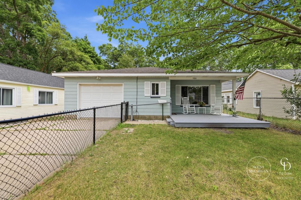 580 West Street, Muskegon Twp, MI 49442