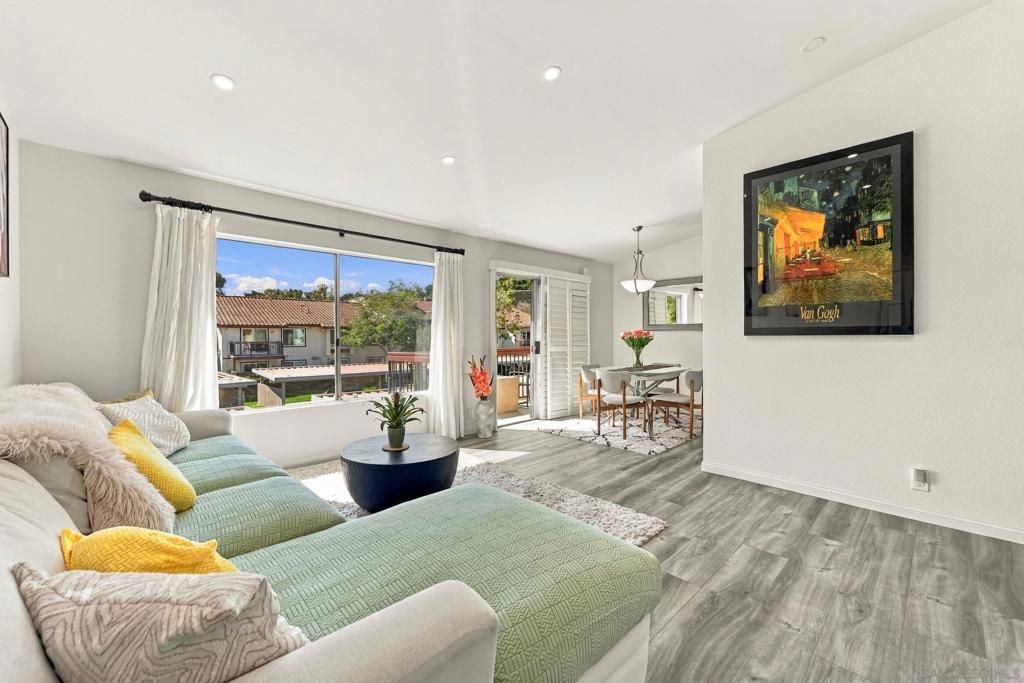 4040 Porte La Paz 71, San Diego, CA 92122 — photo 2