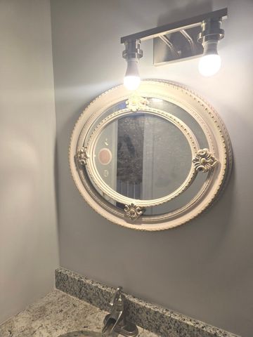 3341 Beacon Street 31, North Chicago, IL 60064