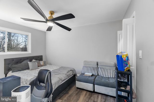 182 JOLIET ST SW, Washington, DC 20032