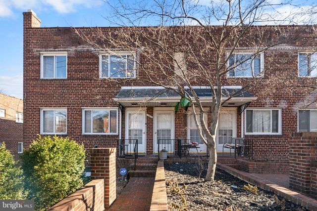182 JOLIET ST SW, Washington, DC 20032