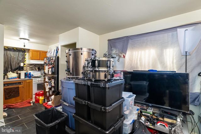 182 JOLIET ST SW, Washington, DC 20032