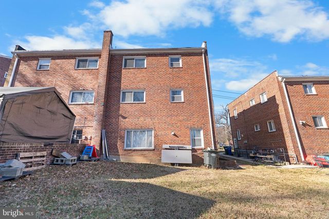 182 JOLIET ST SW, Washington, DC 20032