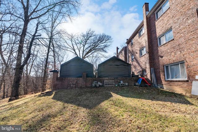 182 JOLIET ST SW, Washington, DC 20032