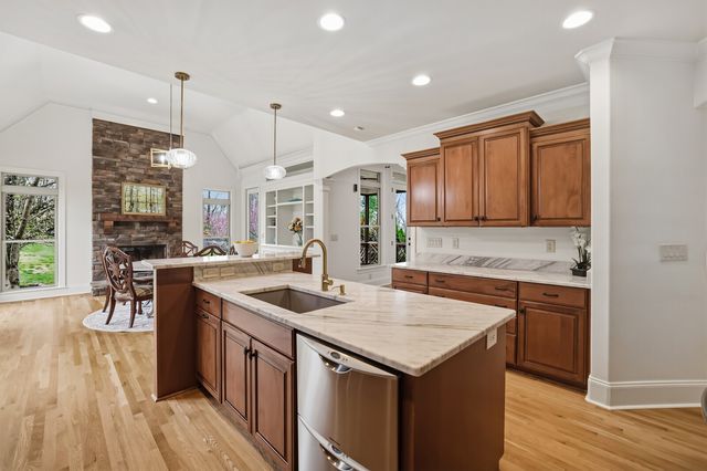 1432 Wolf Creek Dr, Nolensville, TN 37135