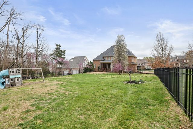 1432 Wolf Creek Dr, Nolensville, TN 37135