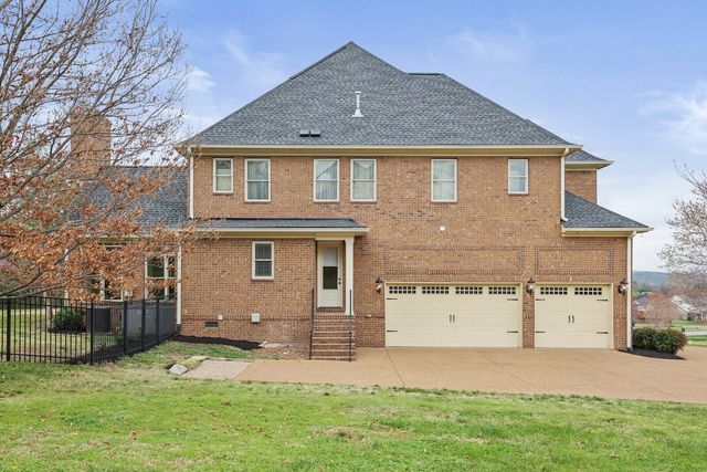 1432 Wolf Creek Dr, Nolensville, TN 37135