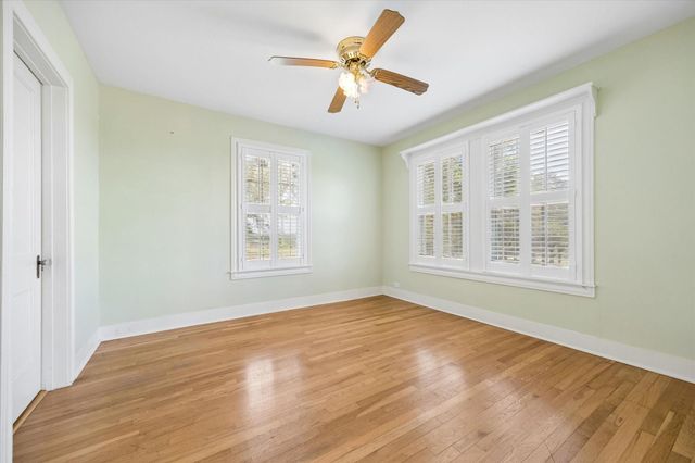 5130 Wonder Hill Road, Chappell Hill, TX 77426