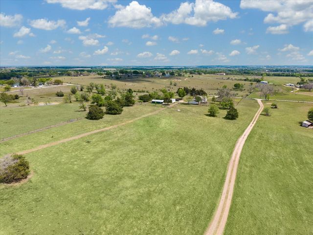 5130 Wonder Hill Road, Chappell Hill, TX 77426