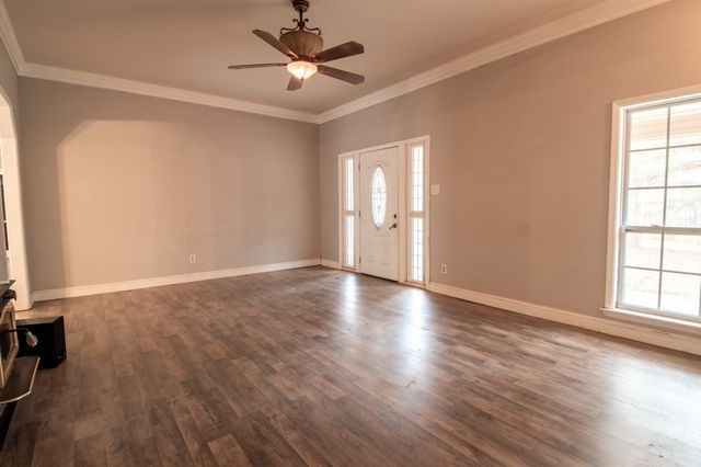 1088 Pheasant Road, Gladewater, TX 75647