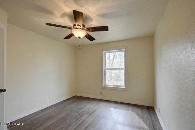 1404 N Wood Street, Galena, KS 66739