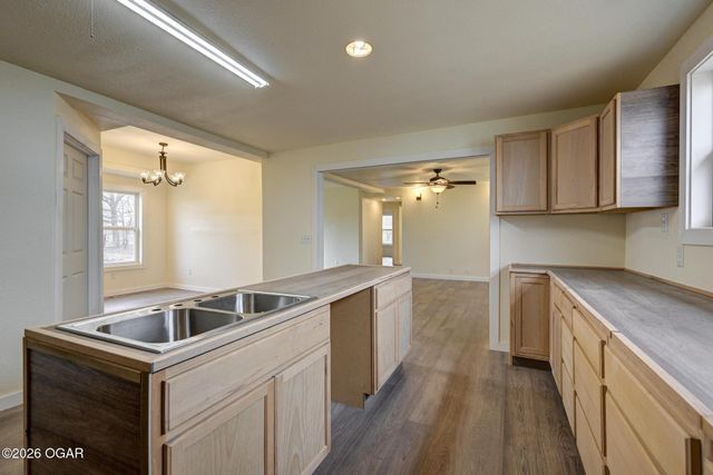 1404 N Wood Street, Galena, KS 66739