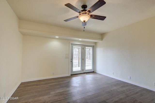 1404 N Wood Street, Galena, KS 66739