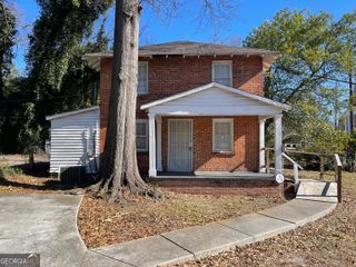 2677 Napier Avenue, Macon, GA 31204