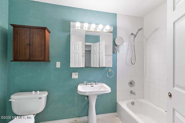 1126 23RD Street N, Jacksonville Beach, FL 32250