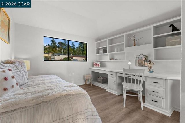 5129 Heavenly Ridge Ln, Richmond, CA 94803