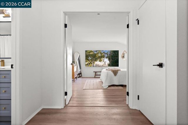 5129 Heavenly Ridge Ln, Richmond, CA 94803