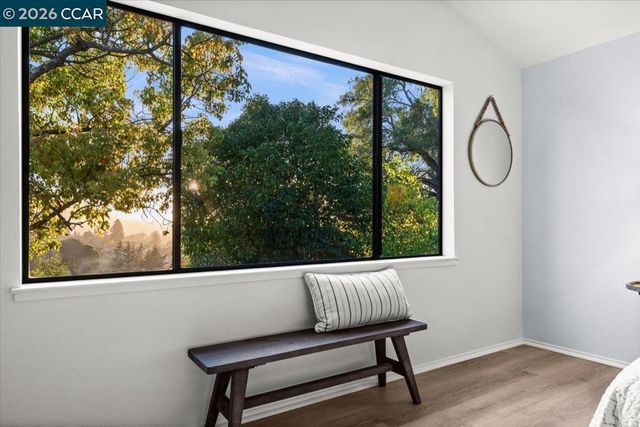 5129 Heavenly Ridge Ln, Richmond, CA 94803