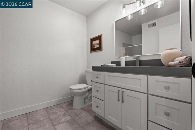 5129 Heavenly Ridge Ln, Richmond, CA 94803