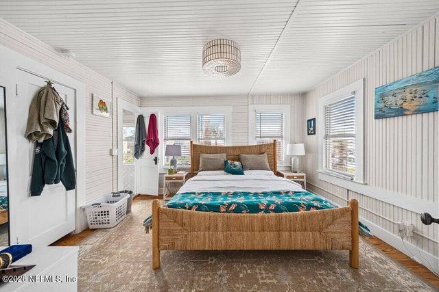 809 2ND Street S, Jacksonville Beach, FL 32250